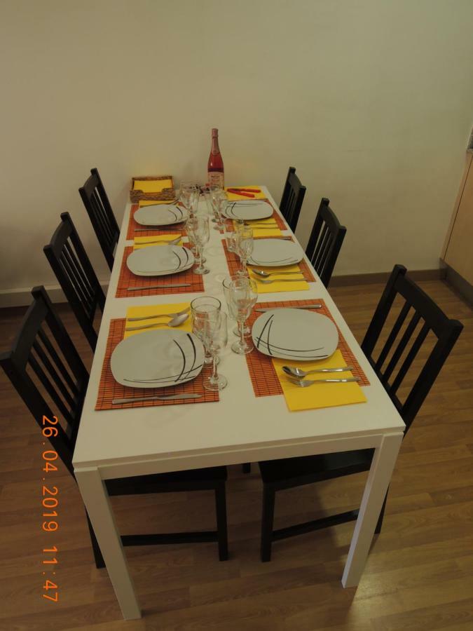 Apartament Jasmine Appartement Besalú Buitenkant foto
