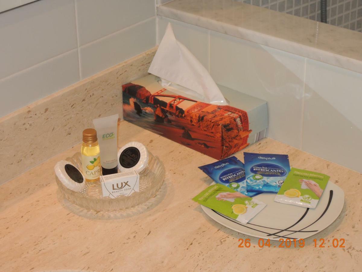 Apartament Jasmine Appartement Besalú Buitenkant foto
